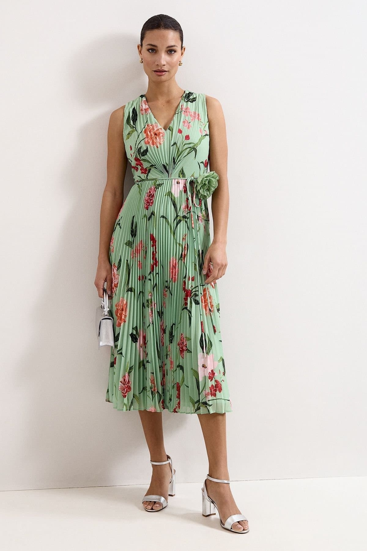 Phase Eight Phase Eight Women's Petite Simara Pleated Floral Print Dress in Mint