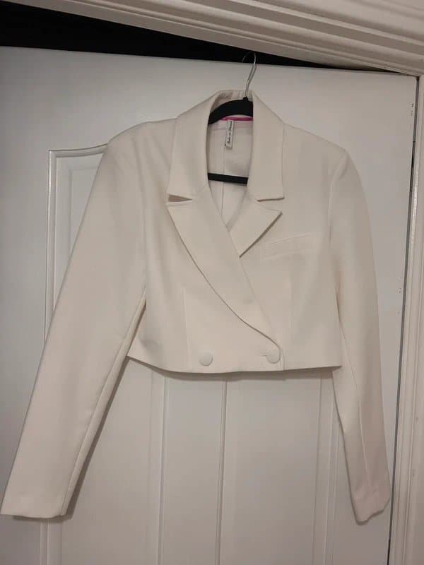 ASOS Design White cropped blazer top