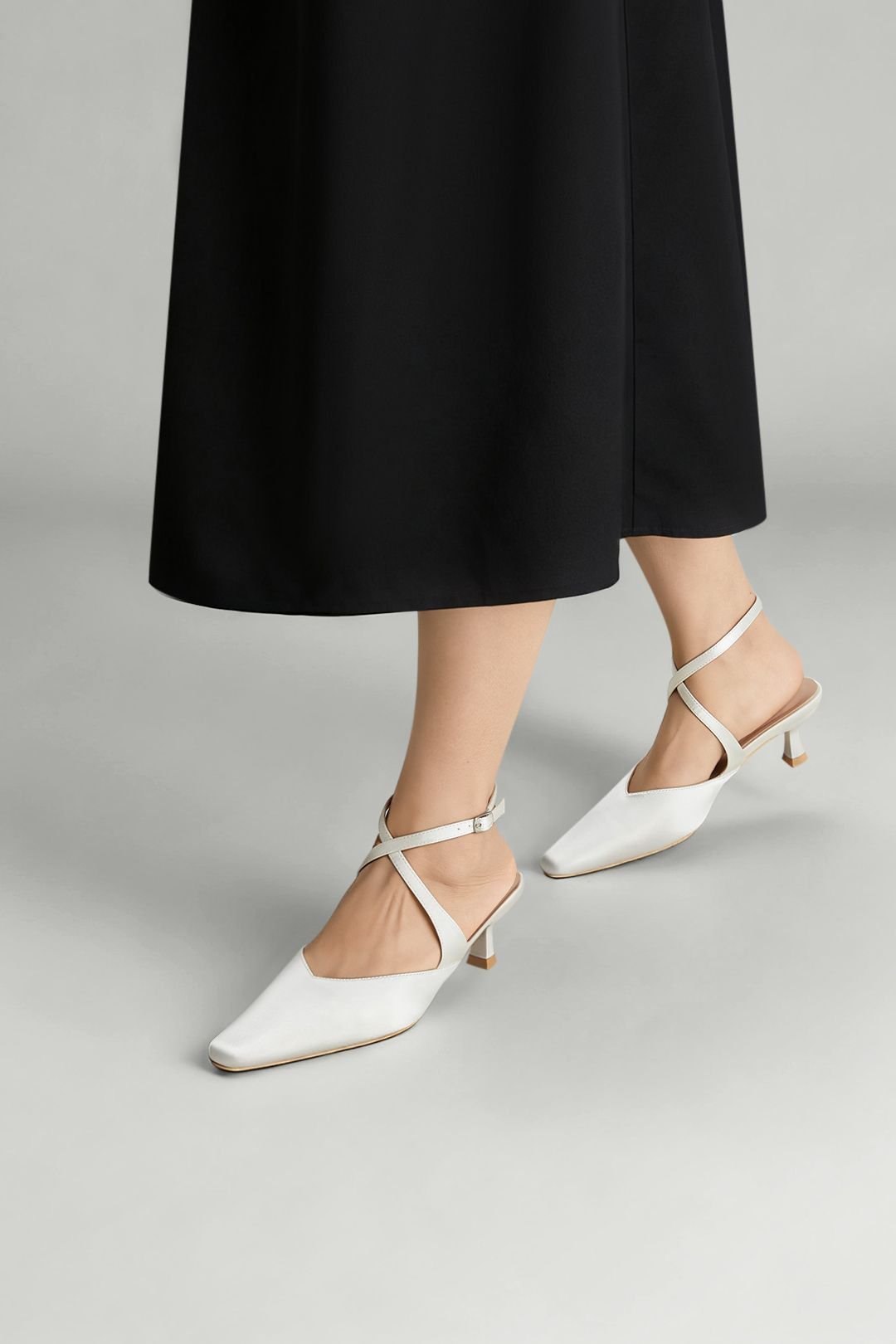 MODISHION MODISHION Women's Kitten Heel Slingback Squared-off Closed Toe Heels Pumps in White - 4