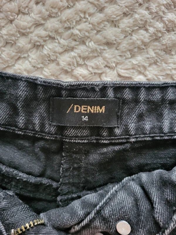 Denim Black washed denim shorts