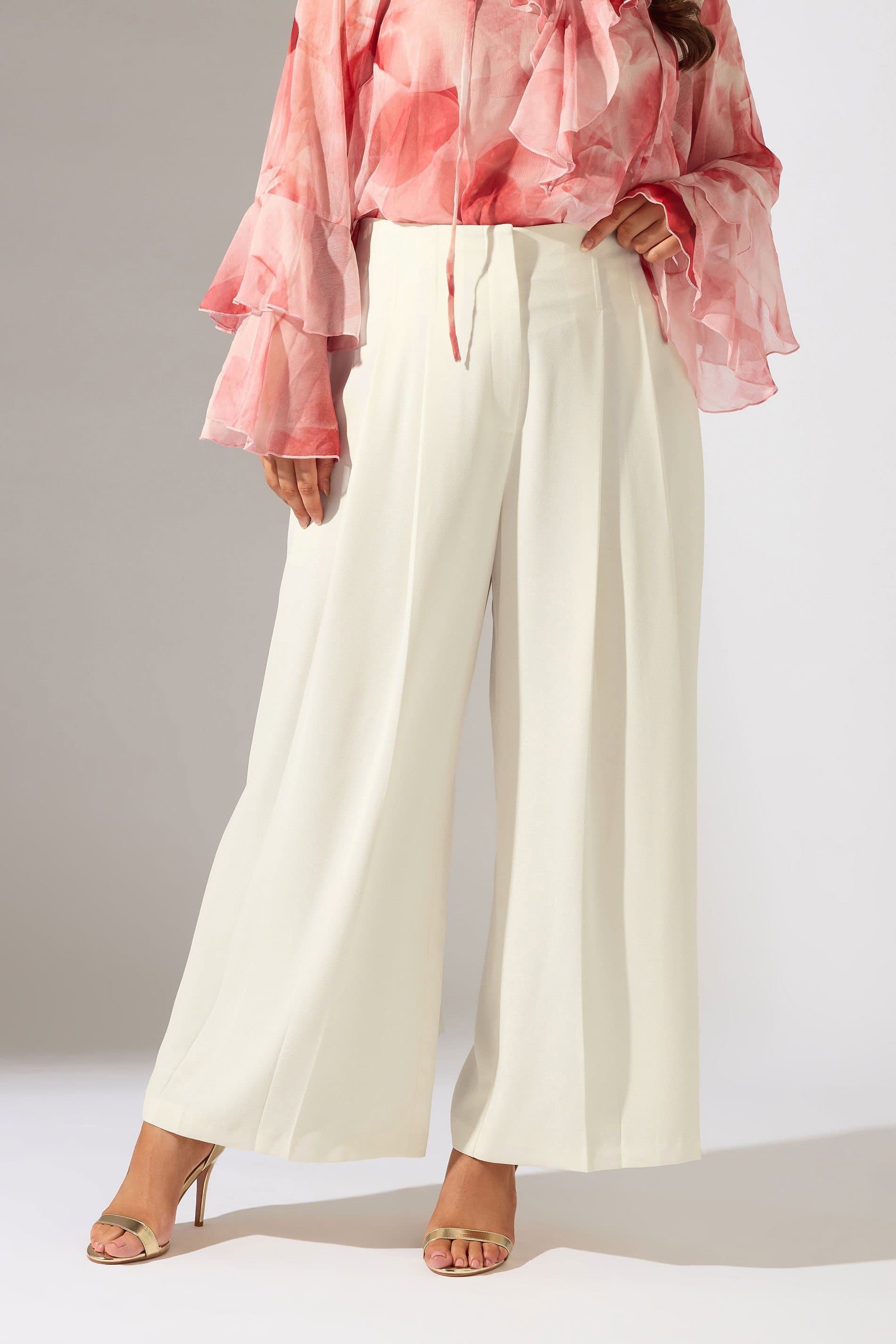 Evans Evans Women's Premium Pleat Front Occasion Trousers in Ivory