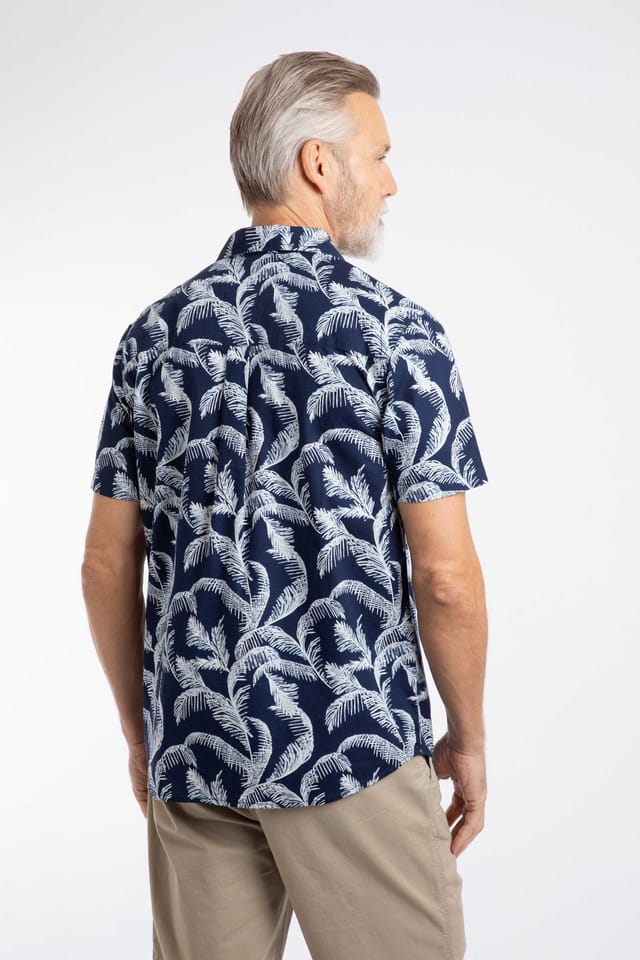 Weird Fish Weird Fish Men's Avondale Short Sleeve Printed Shirt in Dark Blue - 3