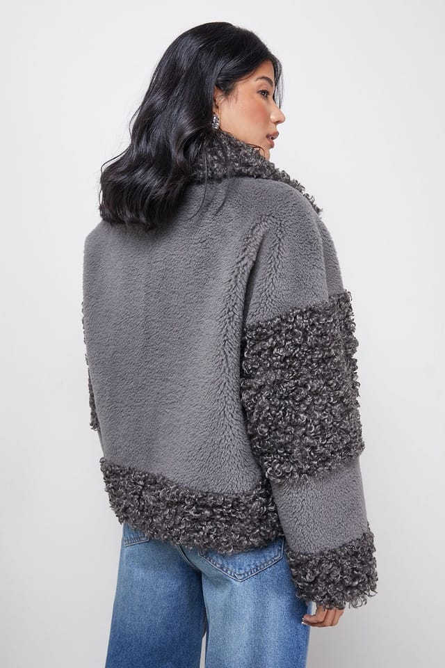 Warehouse Warehouse Women's Fur Mix Zip Through Jacket in Grey - 3