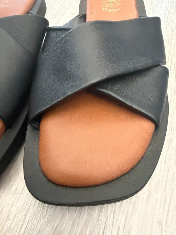 Dune London Dune London black leather flat sliders sandals. Size 3 - 1
