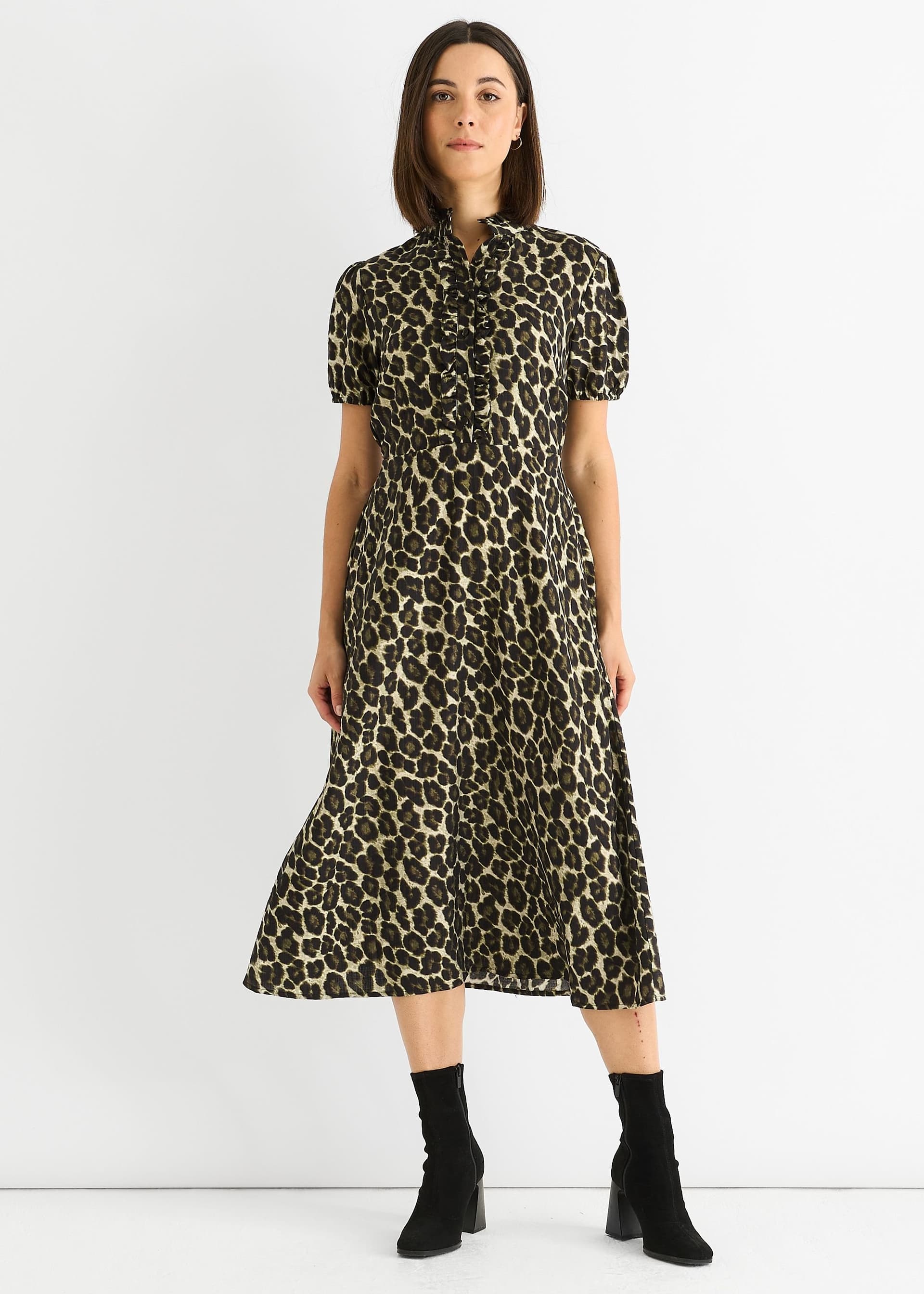 Gini London Gini London Women's Green Animal Print Ruffle Neck Midi Dress