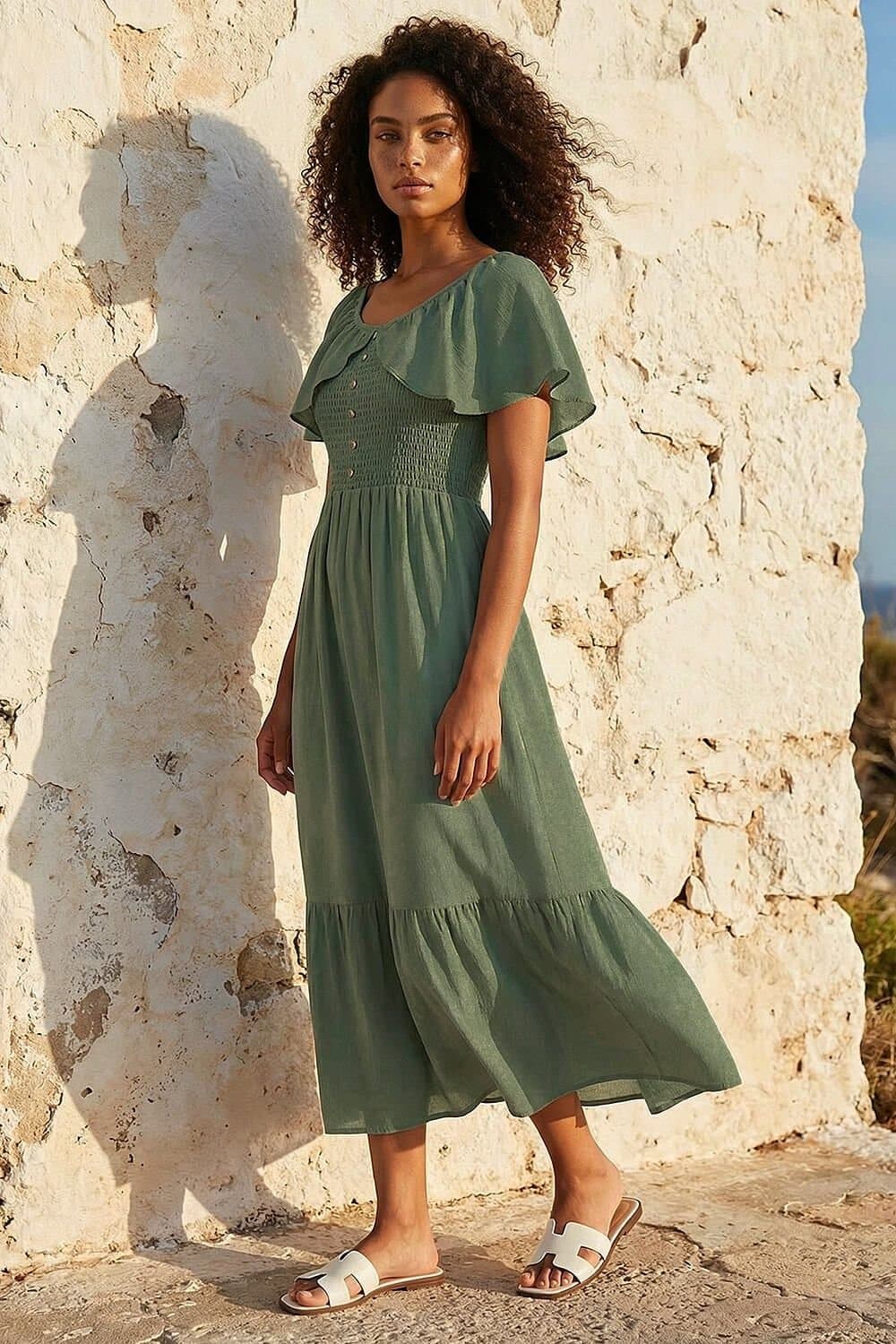 Dusk Dusk Women's Shirred Frill Maxi Dress in Olive