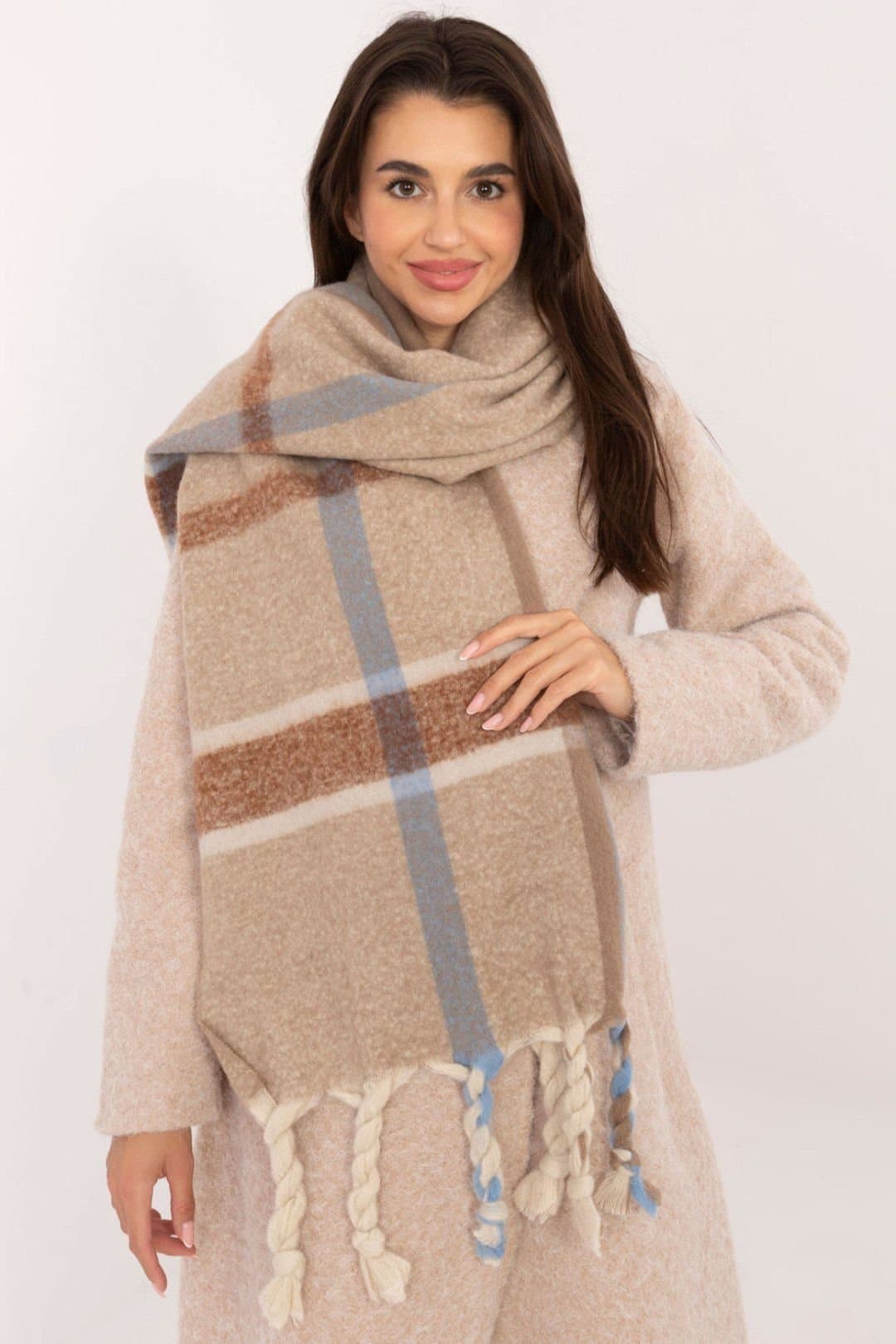 Love Lace Love Lace Women's Elegant Checkered Polyester Scarf with Tassel Fringe Warm in Beige