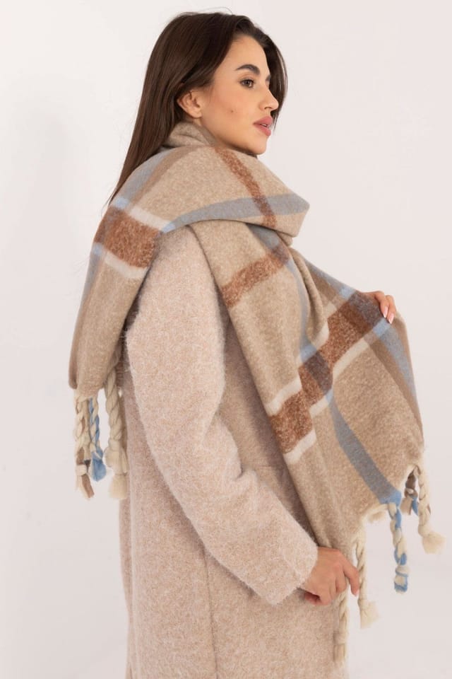 Love Lace Love Lace Women's Elegant Checkered Polyester Scarf with Tassel Fringe Warm in Beige - 2