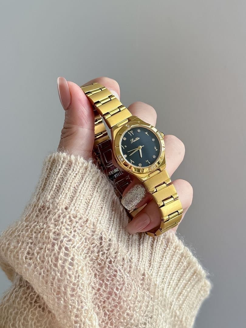Emma Loves Diamonds Emma Loves Diamonds Women's Mayfair Watches Swiss Quartz Watch Gold Case Black Dial & Gold Bracelet