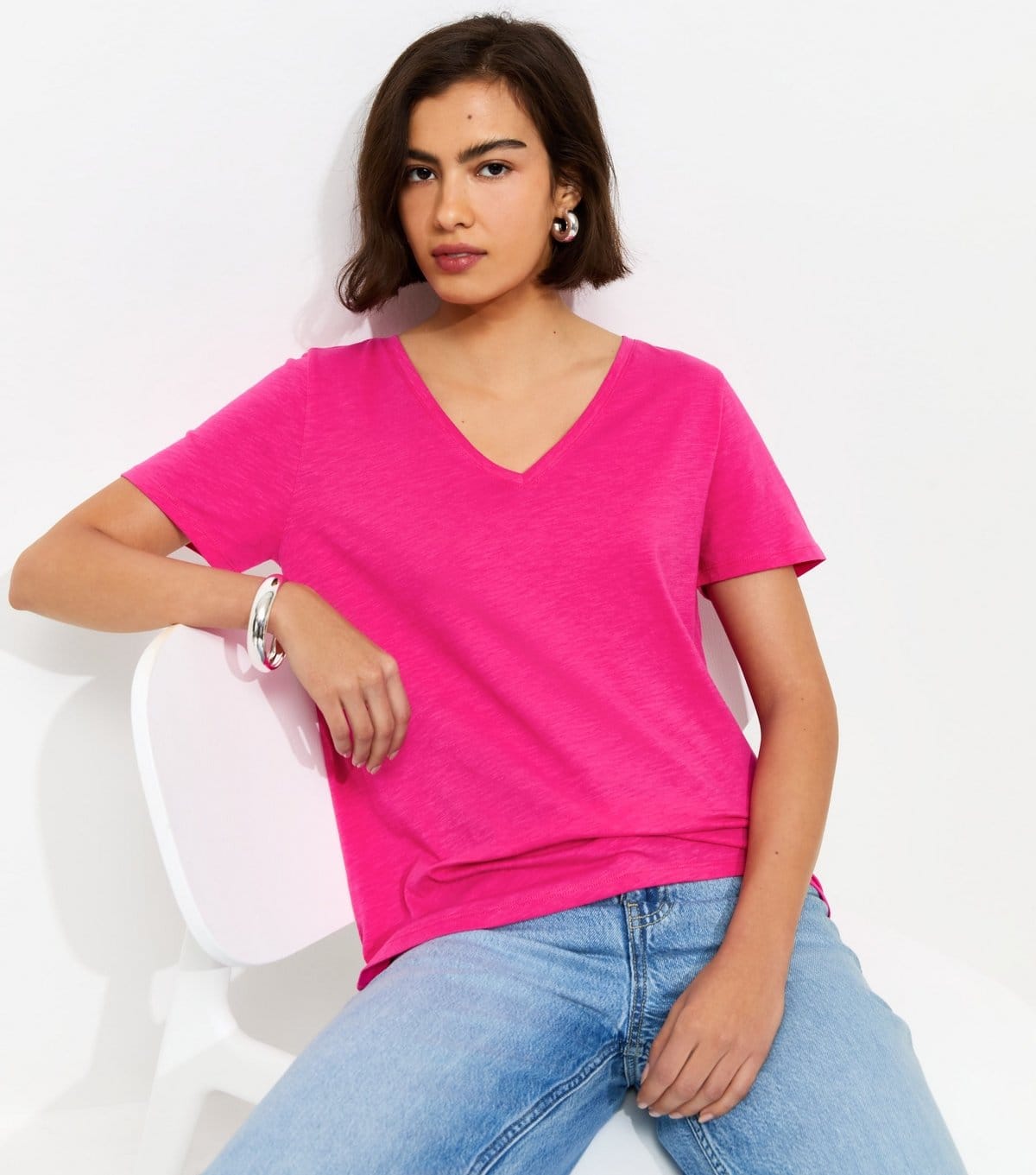 Women's Bright Pink Cotton V Neck T-Shirt New Look