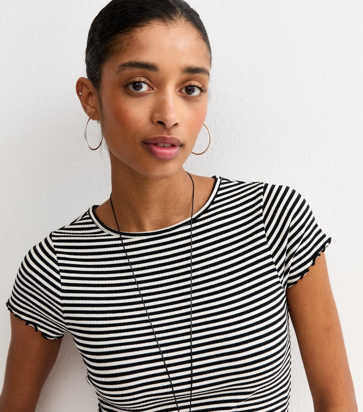 New Look Women's Black Striped Babylock T-Shirt New Look - 3