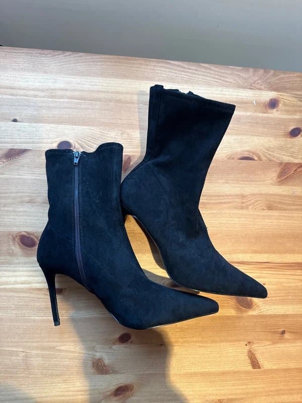 ASOS Black Velvet Heeled Boots - 7