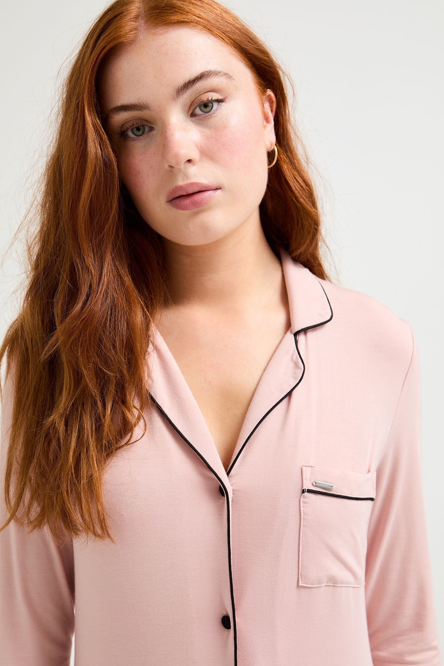 Pretty You London Pretty You London Women's Bamboo Nightshirt in Pink - 2