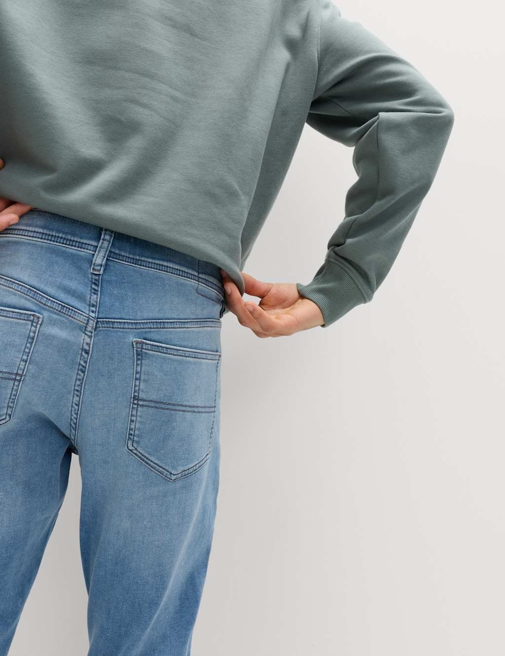 Marks & Spencer M&S Slim Fit Comfort Stretch Jeans Light Blue - 3