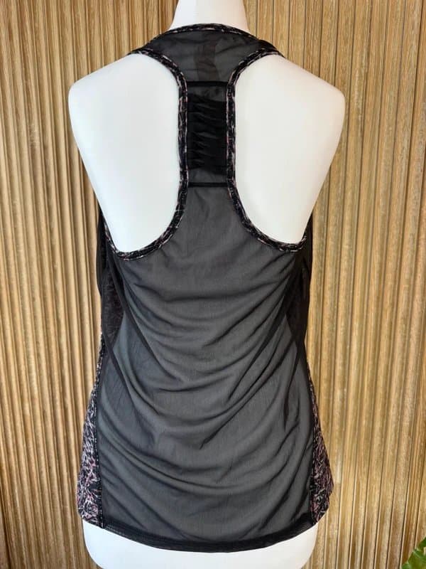 Lululemon Lululemon Tank Top Size 6 UK 10 Black Pink Mesh Racerback Gym Yoga