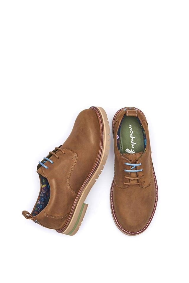 Moshulu Moshulu Women's 'Rafflesia' Scalloped-edge leather Derbys in Tan - 2