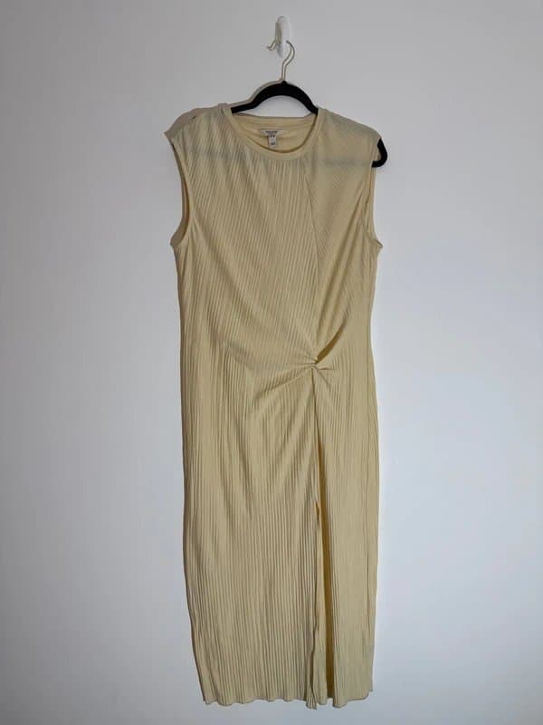 River Island River Island Cream Sleevless Summer Dress with Gathered Knot - size 14 -stunning
