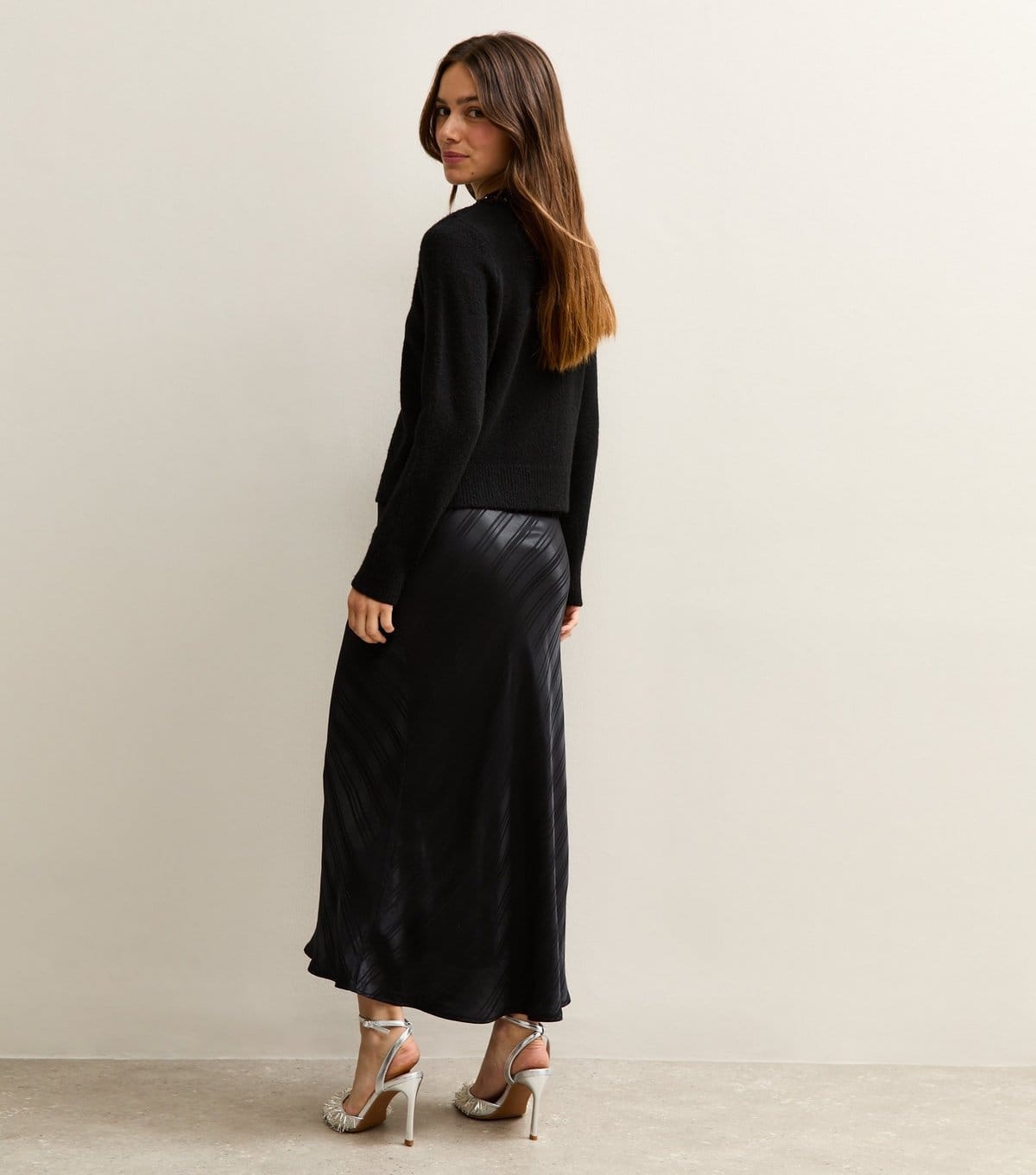 New Look Women's Petite Black Striped Satin Bias Cut Midi Skirt New Look - 4