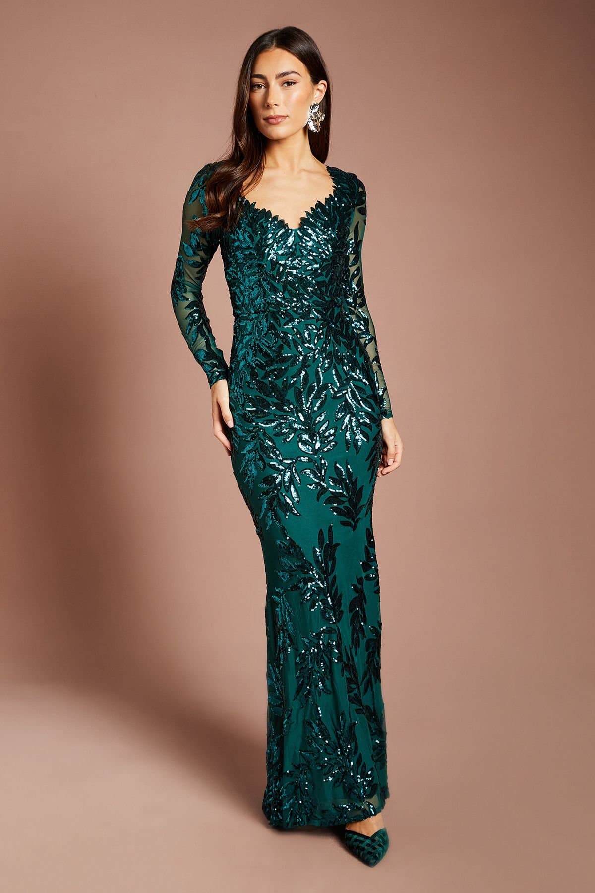 Coast Coast Women's Long Sleeve Floral Sequin Maxi Dress in Emerald