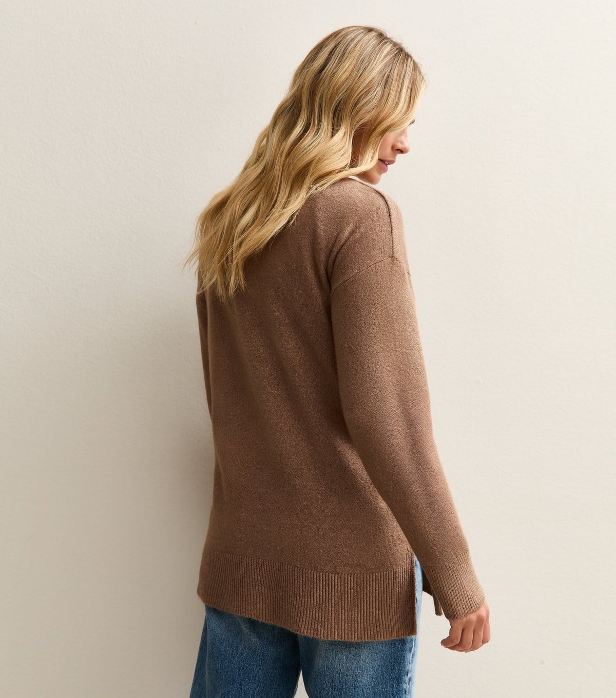 New Look Women's Maternity Camel Side Slit Jumper New Look - 4