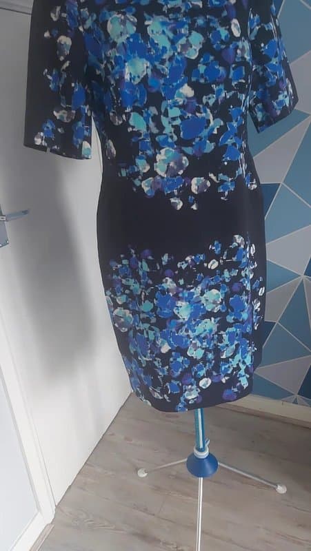 LK Bennett Size 14 - L.K.Bennett - Luxury Formal Dress for Event - Black Blues & Purple