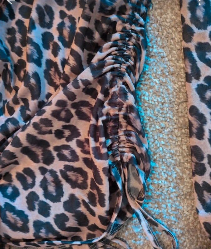 New Look Leopard print ruched long sleeve top - 1