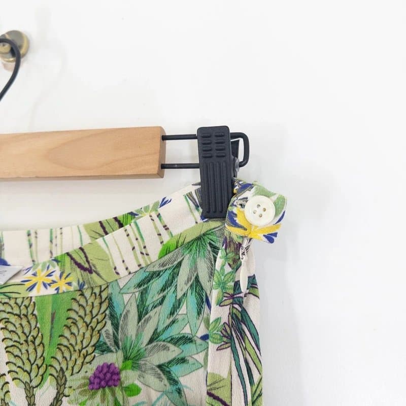 Agnes b Agnes B Amande Leaf Print Midi Skirt Size 10 38 White Green Floral Summer Tropic