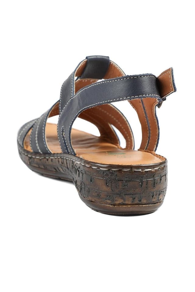 Pavers Pavers Women's Wide Fit Leather Slingback Sandals in Navy - 3