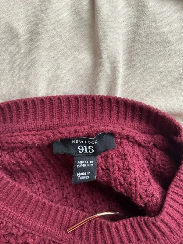 New Look Burgundy cropped jumper