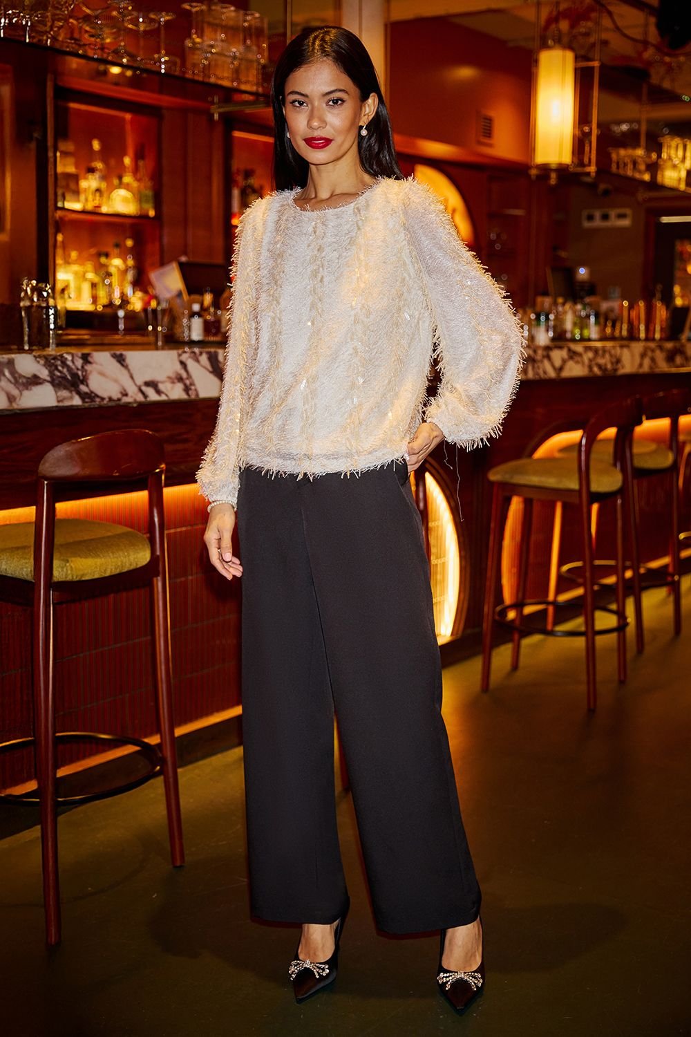 Yumi Yumi Women's Ivory Hanging Sequin Long Sleeve Top - 4