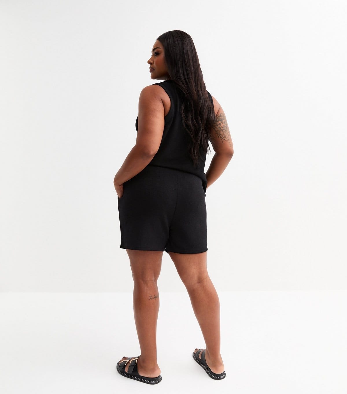 New Look Women's Plus Size Black Textured Shorts Curves New Look - 4