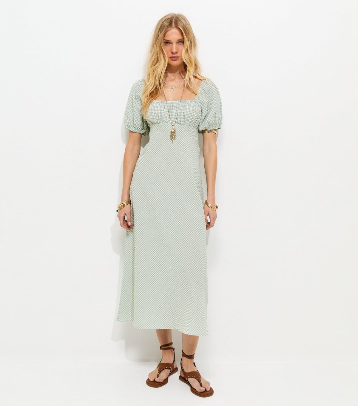 New Look Women's Green Gingham Milkmaid Midi Dress New Look - 2