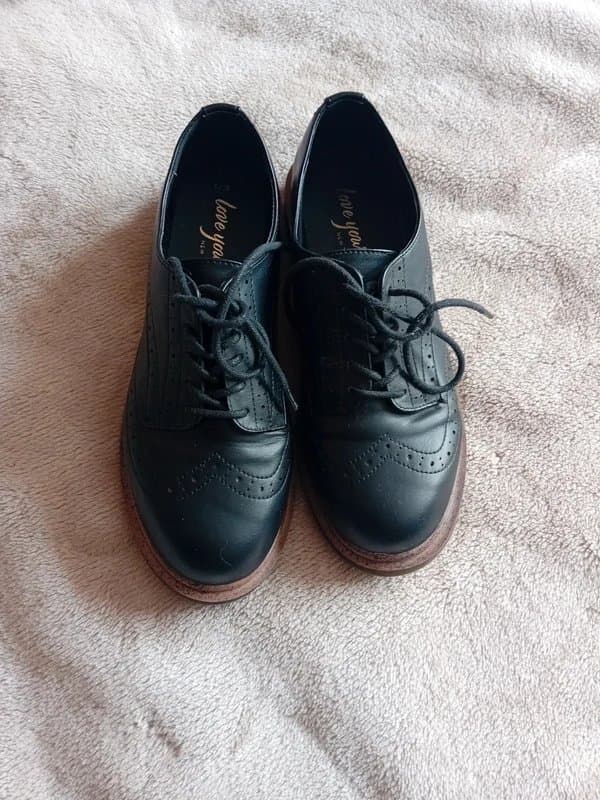New Look Brogues size 5 by New Look