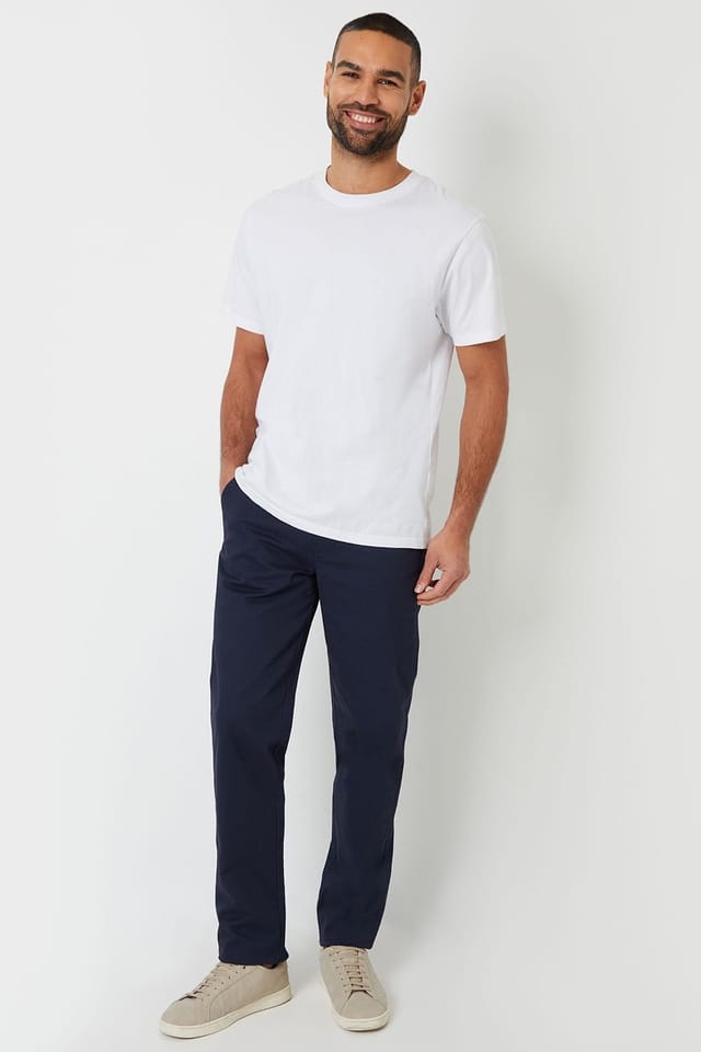 Saltwell Saltwell Men's Stretch Cotton Blend Chino Trousers in Navy - 3