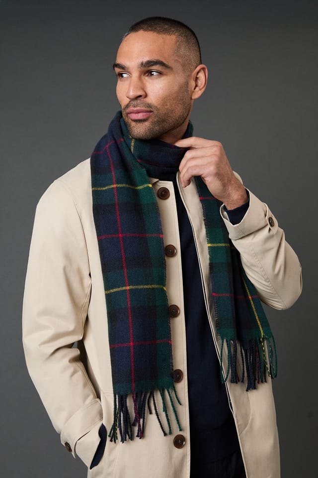 Maine Maine Men's Dark Green Check Scarf - 2