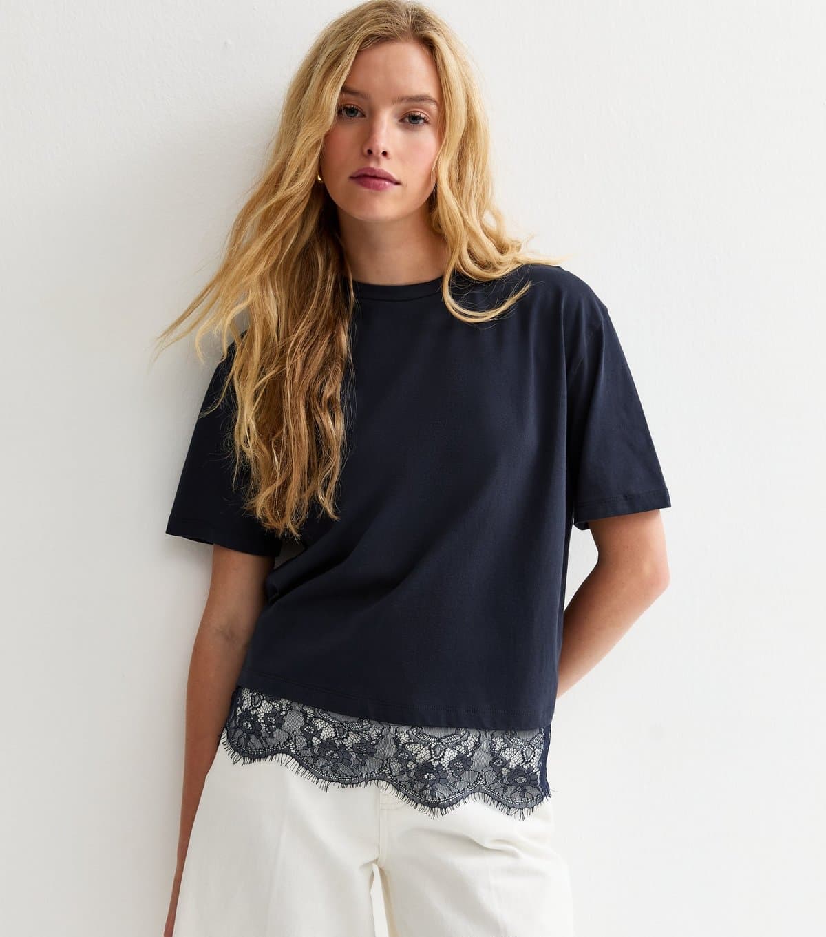 New Look Women's Navy Lace Hem Boxy T-Shirt New Look