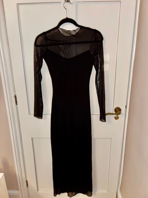 Bershka Bershka Tulle midi dress in black