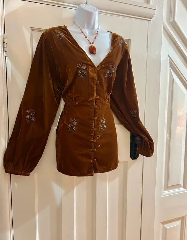 Monsoon Sienna velvet embroidered tea top blouse hippie festival bohemian witchy 20