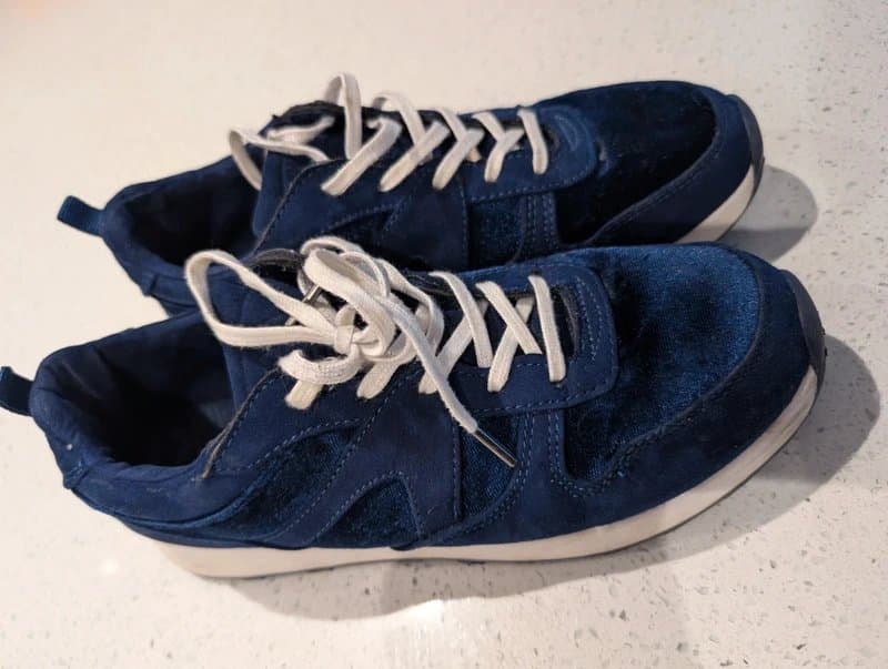 Bershka Bershka trainers, navy velvet, size 4, great condition