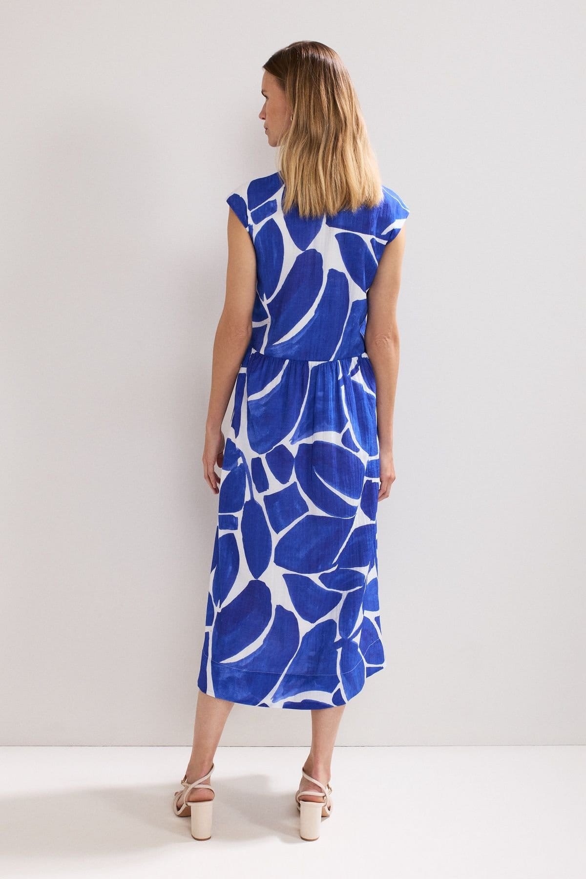 Phase Eight Phase Eight Women's Talah Keyhole Neck Midi Dress in Cobalt - 4
