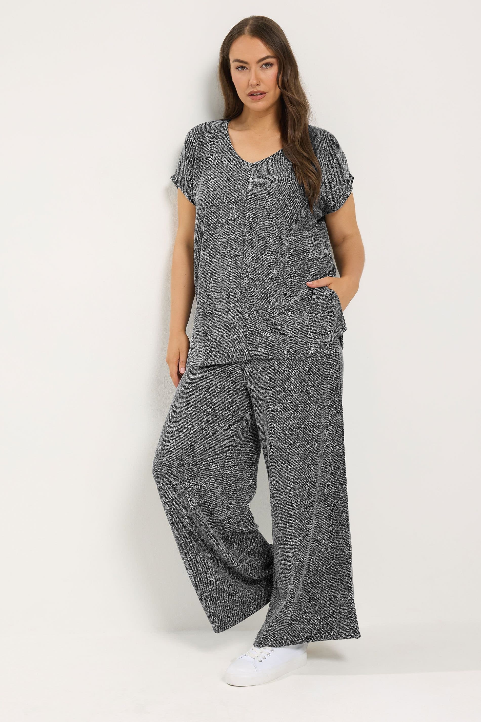 Yours Yours Women's Top & Trousers Set in Grey
