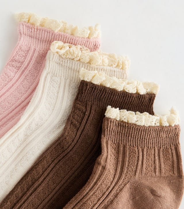 New Look Pack of 4 Light Pink Textured Frill Trainer Socks New Look - 2