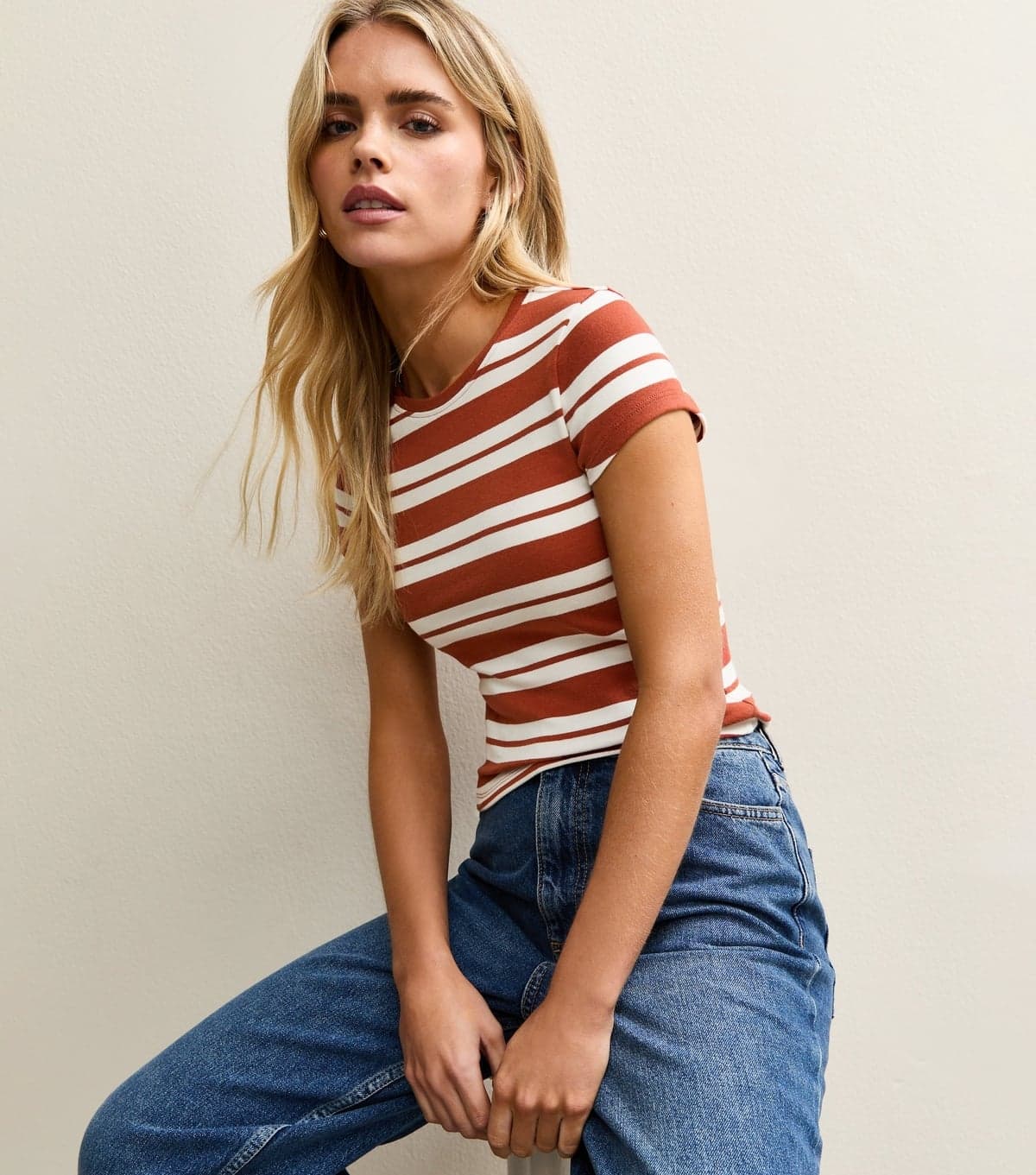 New Look Women's Petite Red Striped Baby Tee New Look