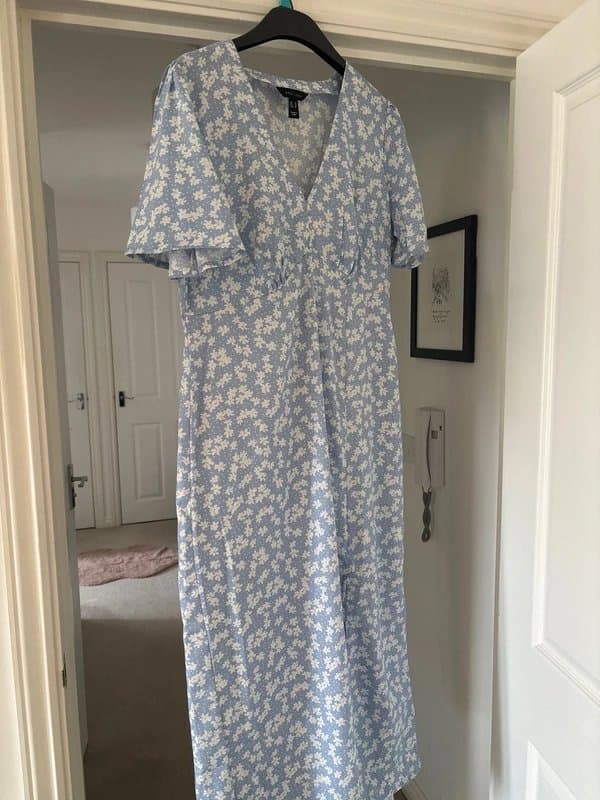 New Look Floral blue dress