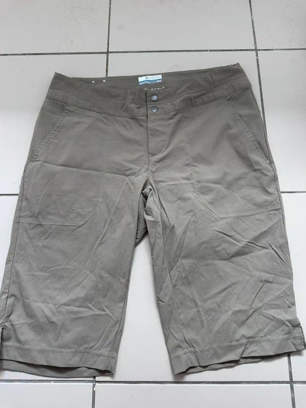 Columbia 14 Columbia beige omni shield advanced repellent shorts size 38