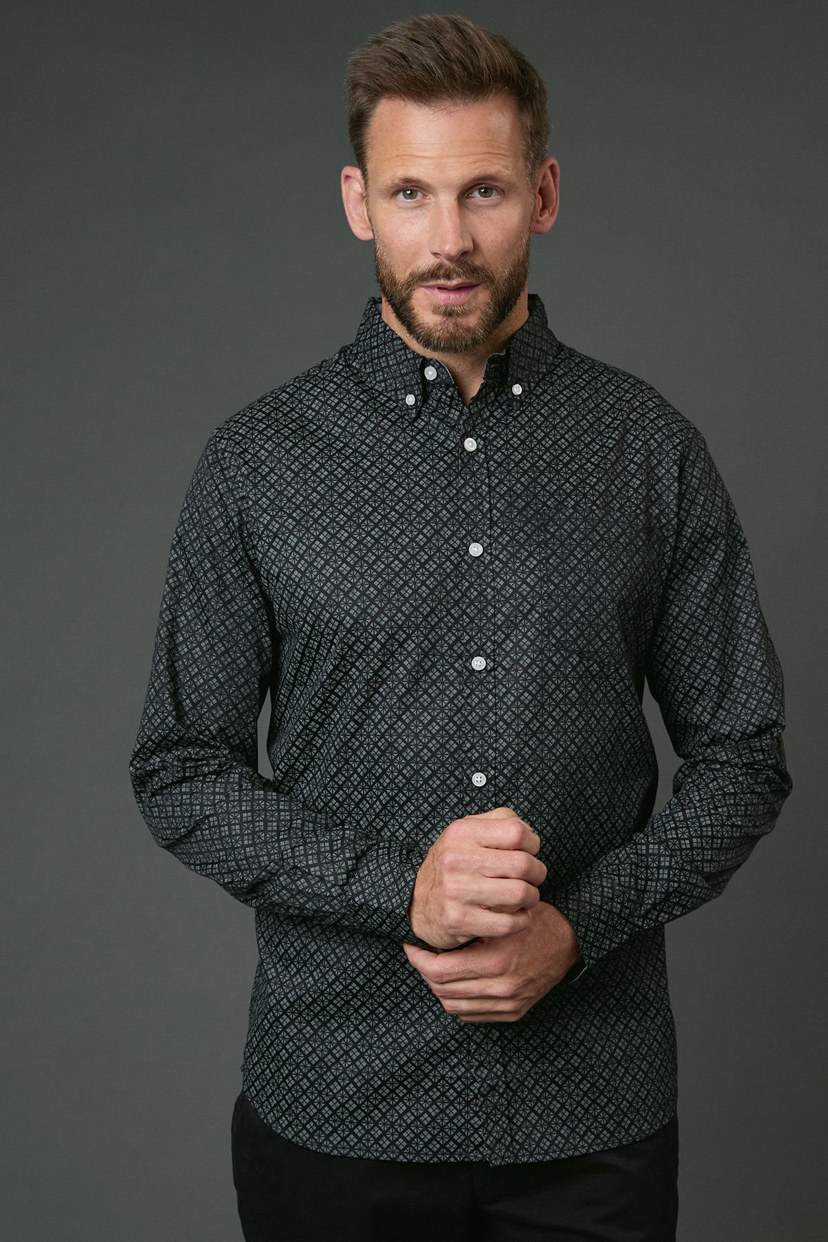 Maine Maine Men's Black Geometric Print Long Sleeve Shirt - 2