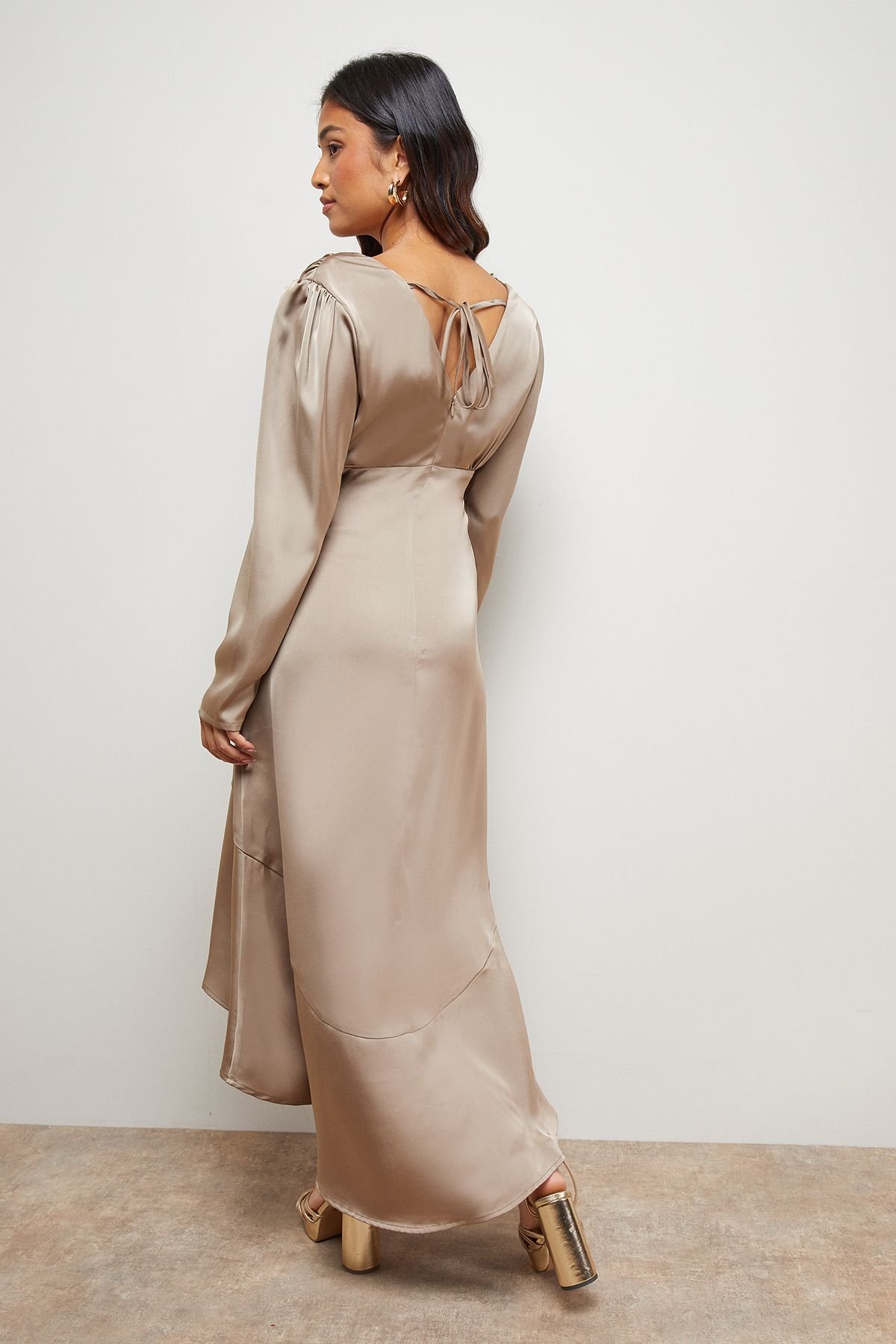 Oasis Oasis Women's Petite Satin Puff Sleeve V Neck High Low Hem Midi Dress in Mink - 3