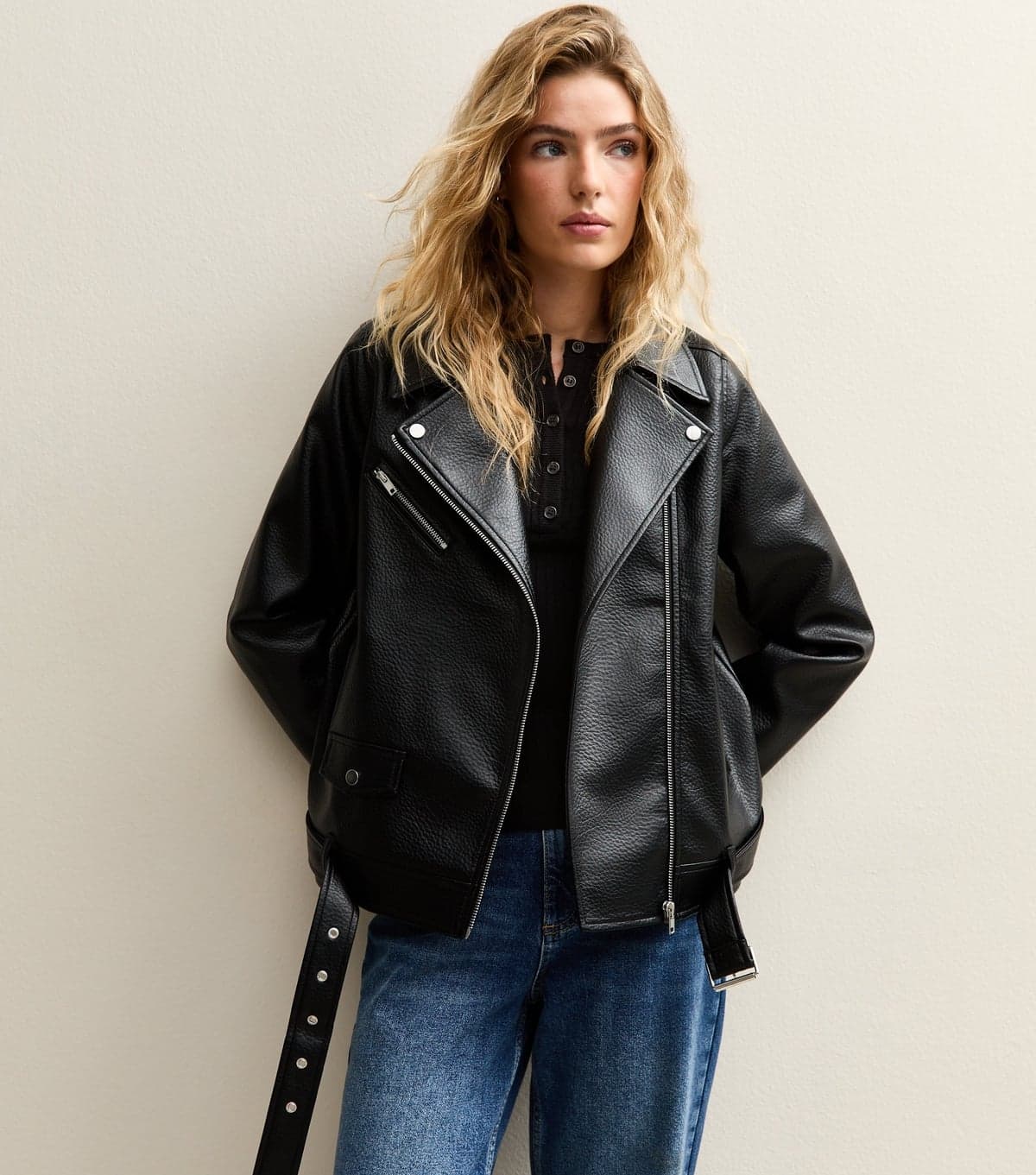 New Look Women's Black Faux Leather Textured Oversized Biker Jacket New Look