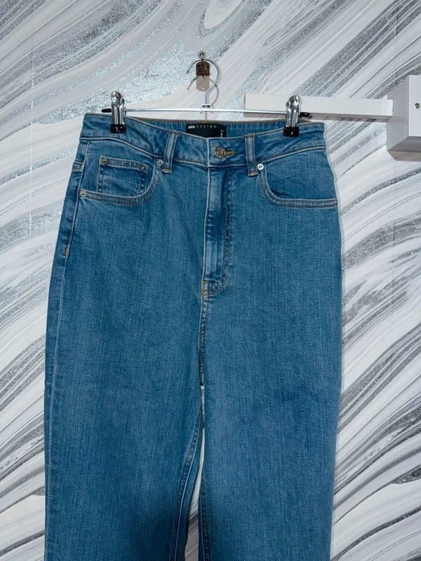 ASOS Design ASOS Design Tall High Waist Light Blue Mom Jeans | W26 L28 | NWOT