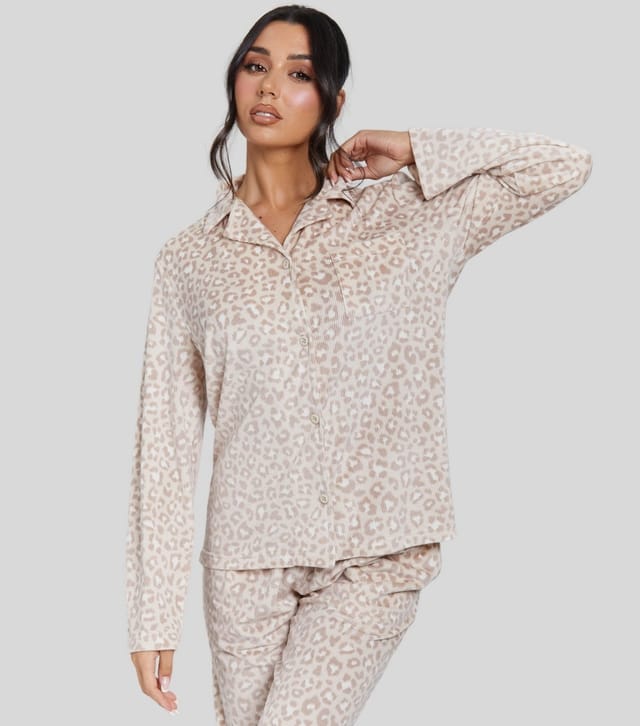 Loungeable Women's Brown Leopard Super Soft Velour Rib Buttoned Pyjama Set Loungeable New Look - 3